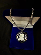 Load image into Gallery viewer, سکه پهلوی نوین Pahlavi Coin
